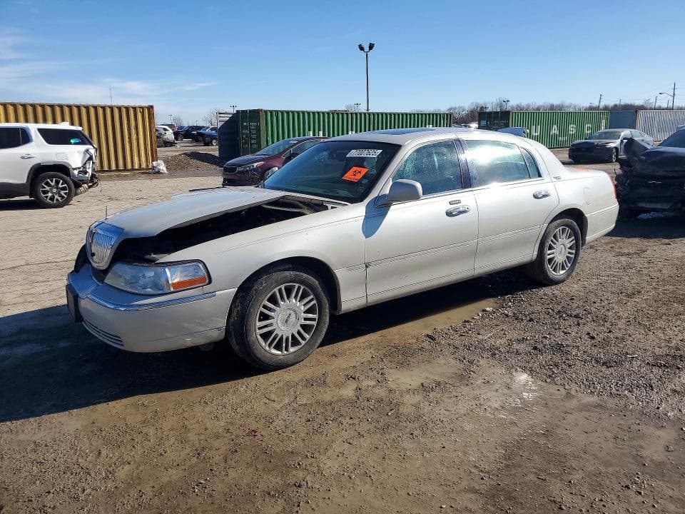2007 LINCOLN TOWN CAR