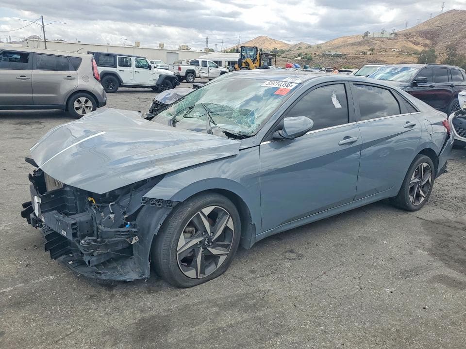 2023 HYUNDAI ELANTRA