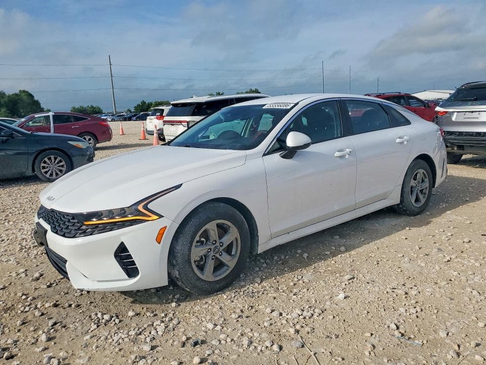 2022 KIA K5