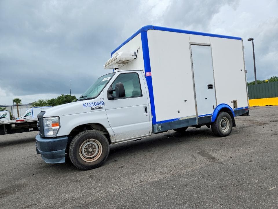 2023 FORD E350 REFRIGERATED BOX TRUCK