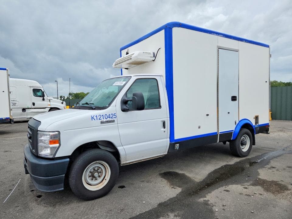 2023 FORD E350 REFRIGERATED BOX TRUCK