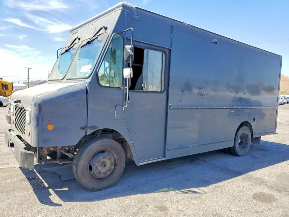 2021 FREIGHTLINER CHASSIS M LINE WALK-IN VAN
