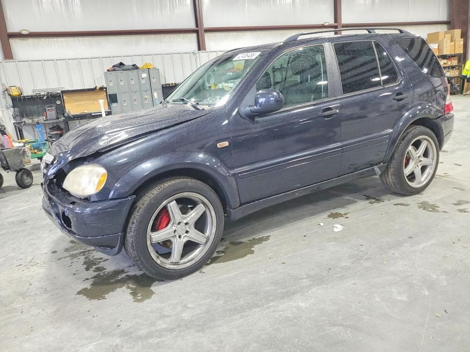 2001 MERCEDES-BENZ ML 55