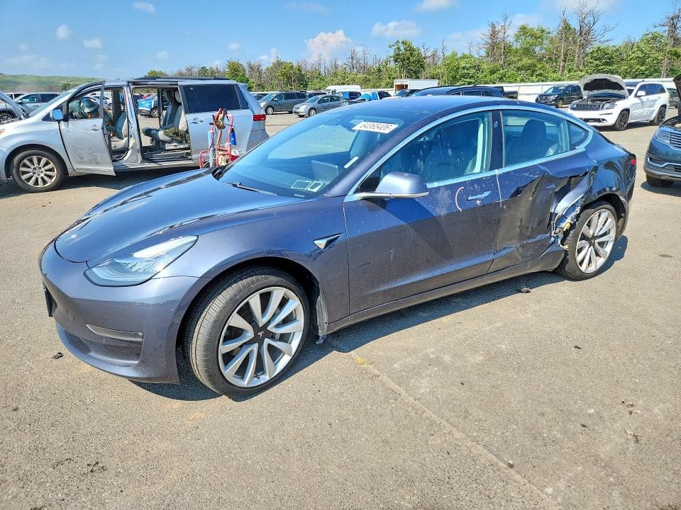 2018 TESLA MODEL 3