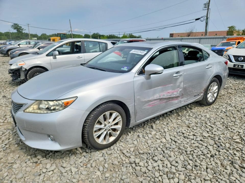 2013 LEXUS ES 300H