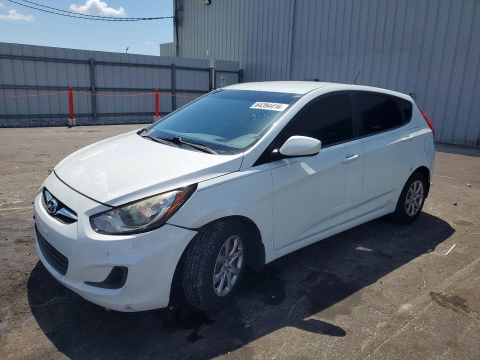 2013 HYUNDAI ACCENT GS