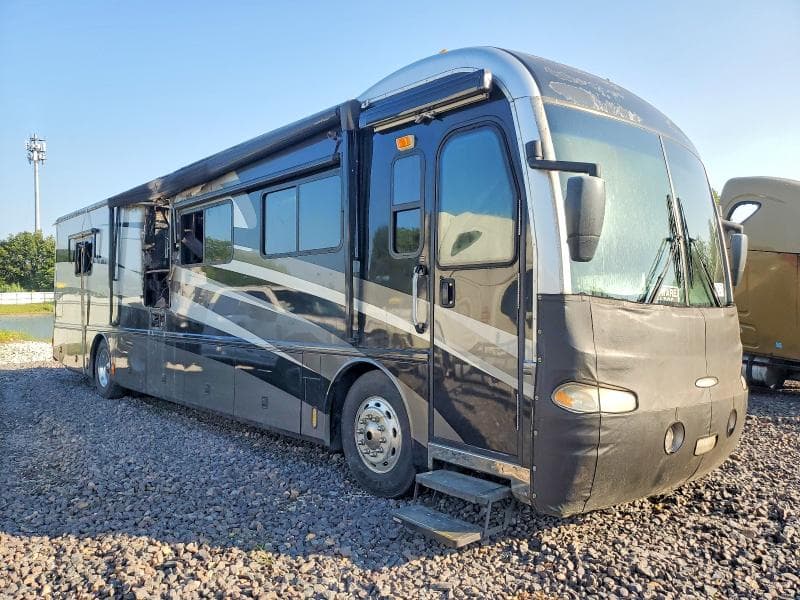 2003 FREIGHTLINER RV
