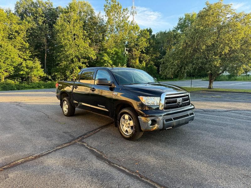 2010 TOYOTA TUNDRA CREWMAX SR5