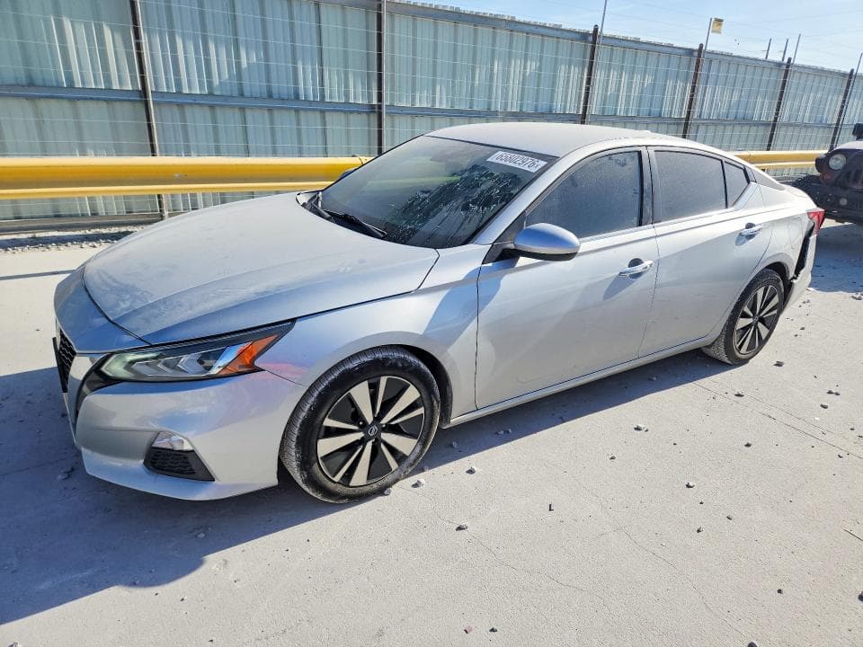 2022 NISSAN ALTIMA SV