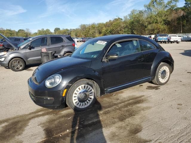 2013 VOLKSWAGEN BEETLE
