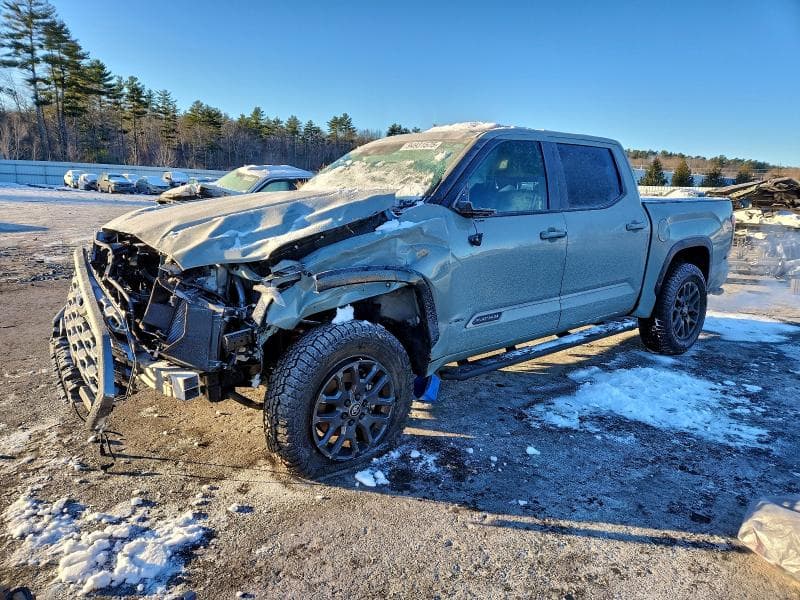 2025 TOYOTA TUNDRA CREWMAX PLATINUM