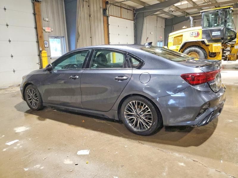 2022 KIA FORTE GT LINE