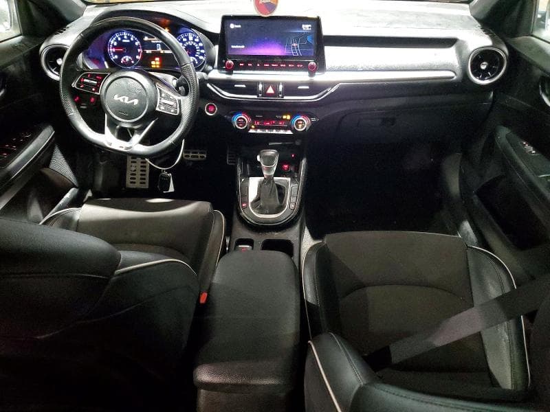 2022 KIA FORTE GT LINE