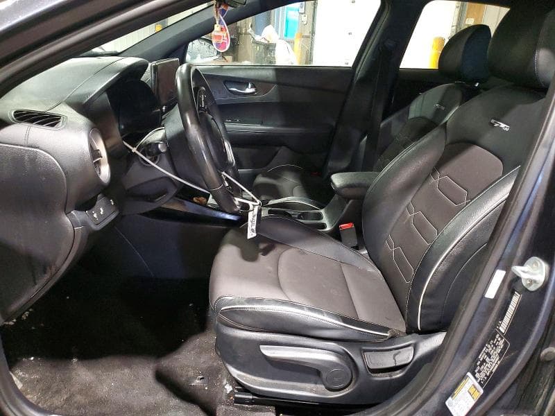 2022 KIA FORTE GT LINE