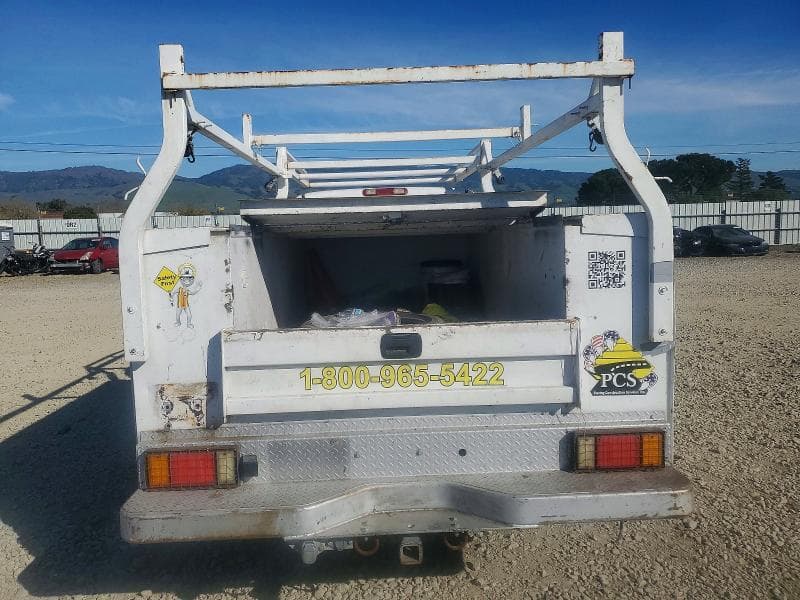 2006 CHEVROLET SILVERADO UTILITY / SERVICE TRUCK