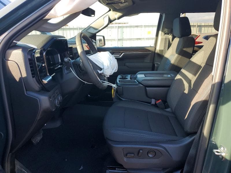 2026 CHEVROLET SILVERADO K1500 LT-L