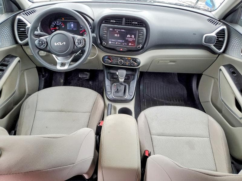 2022 KIA SOUL LX