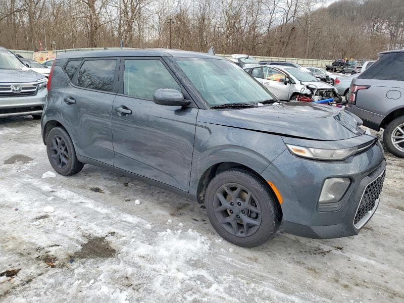 2022 KIA SOUL LX