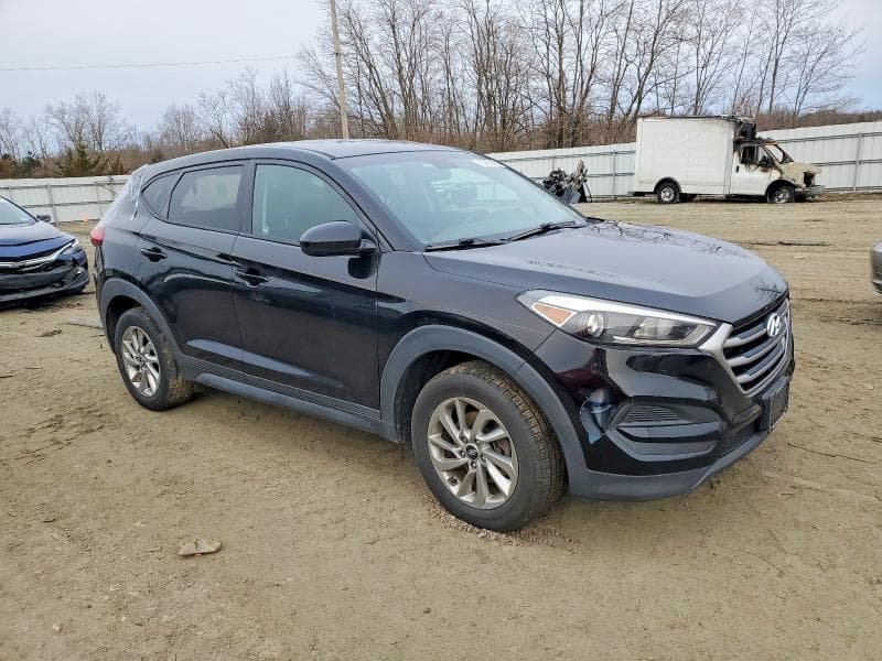 2018 HYUNDAI TUCSON SE