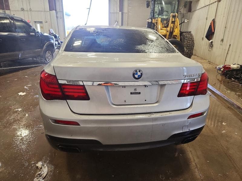 2013 BMW 740 I