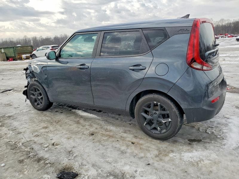 2022 KIA SOUL LX
