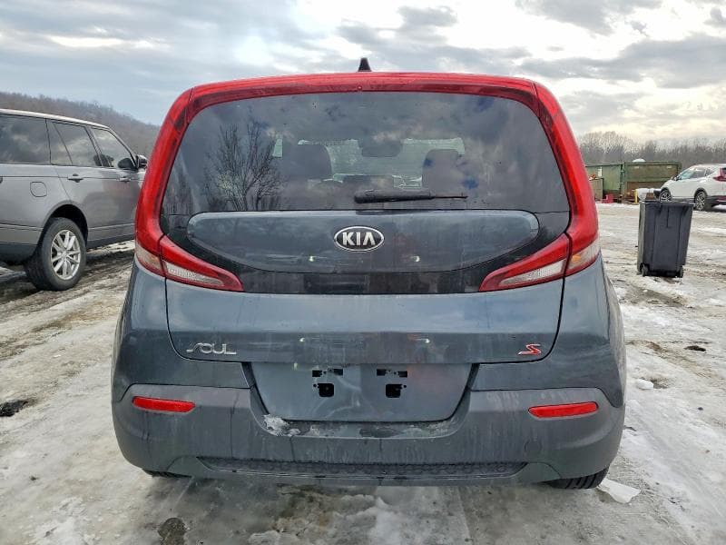 2022 KIA SOUL LX