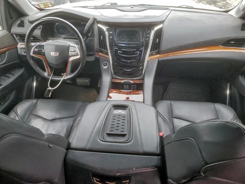 2016 CADILLAC ESCALADE LUXURY