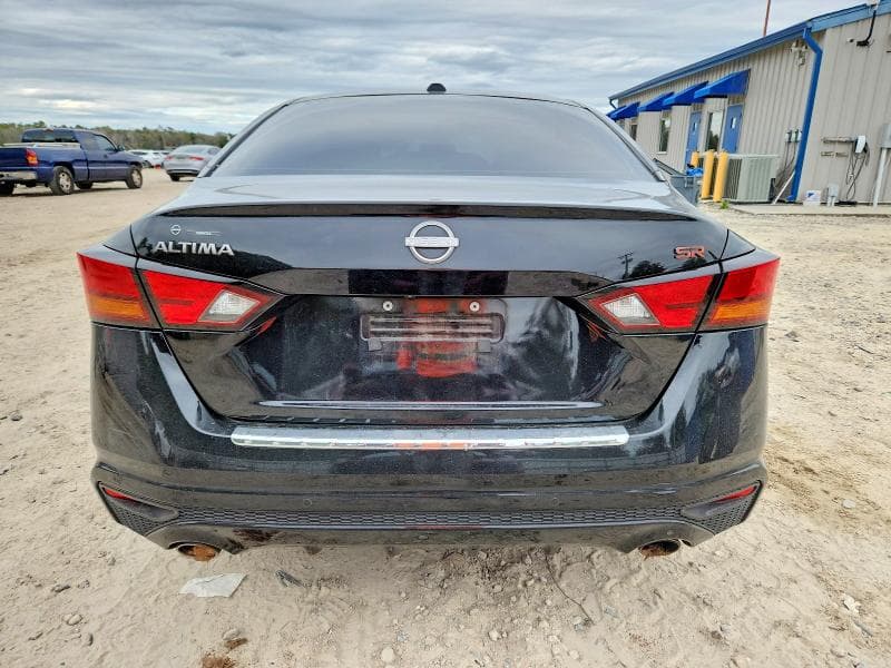 2023 NISSAN ALTIMA SR