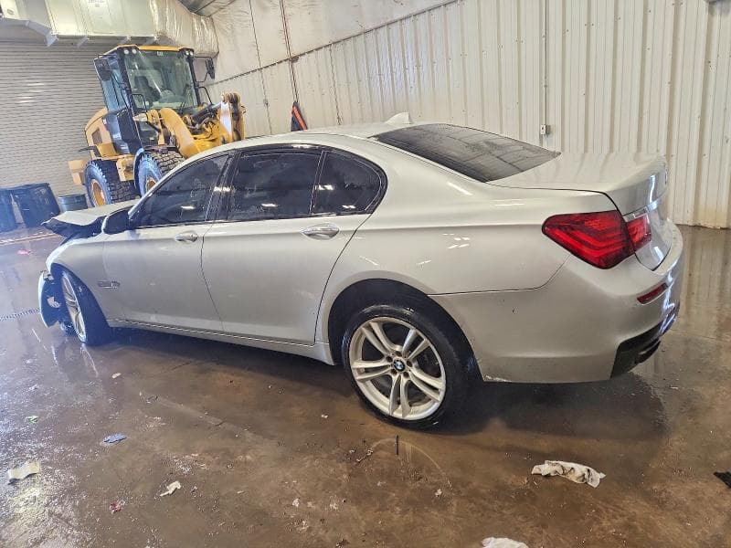 2013 BMW 740 I