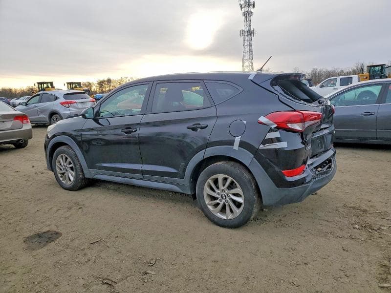 2018 HYUNDAI TUCSON SE