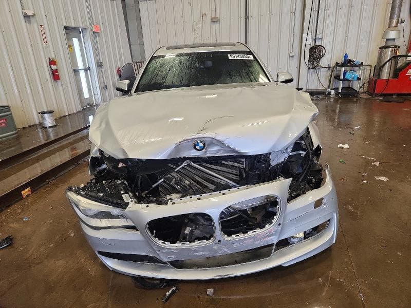 2013 BMW 740 I