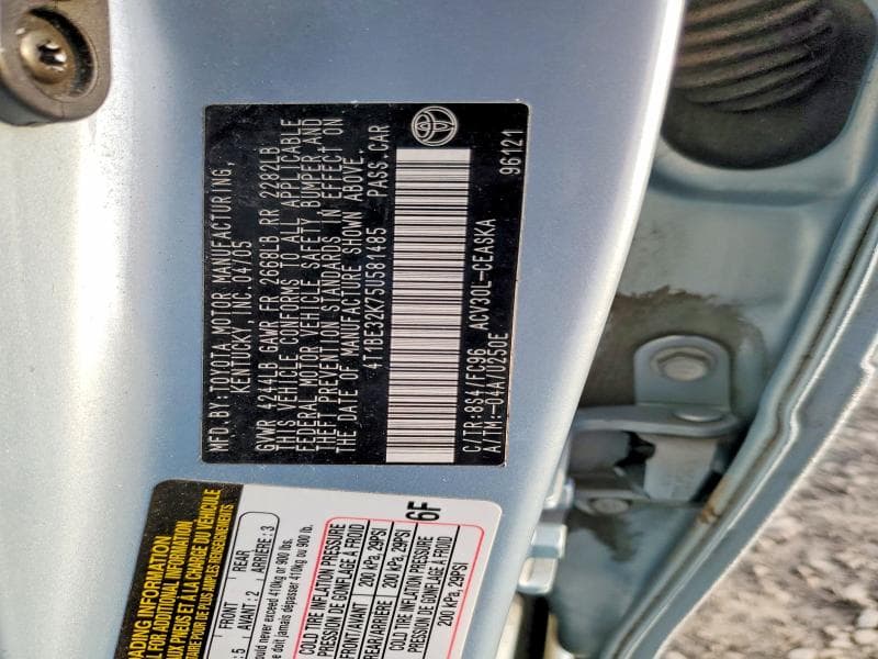 2005 TOYOTA CAMRY LE