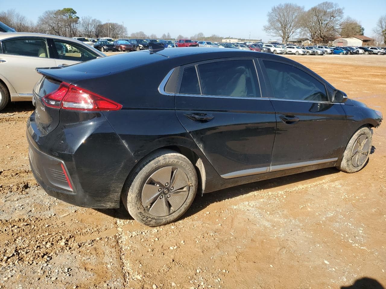 2022 Hyundai Ioniq Se