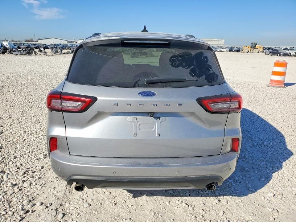 2023 FORD ESCAPE ST LINE