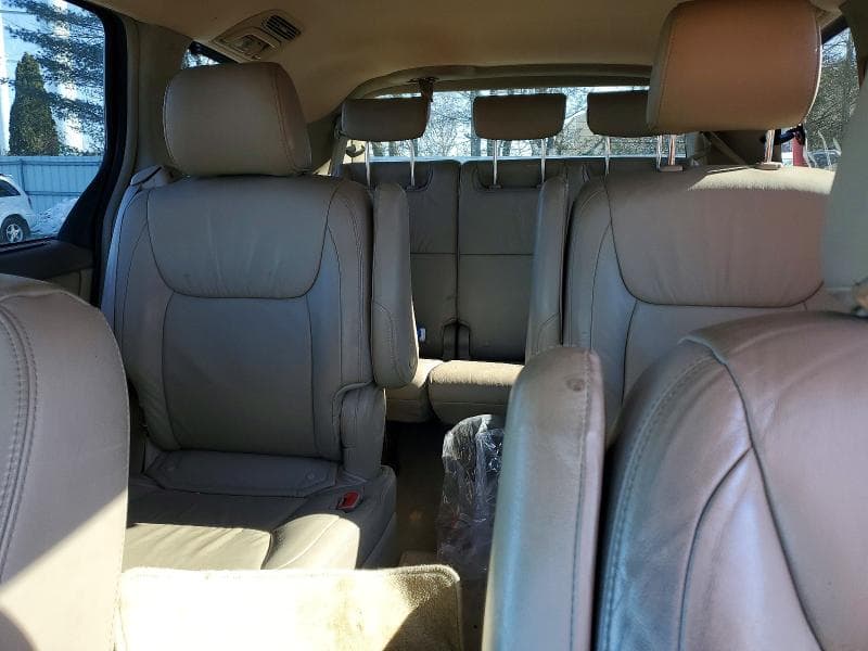 2008 TOYOTA SIENNA XLE