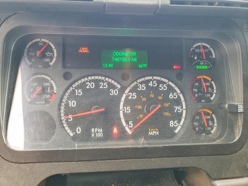 2016 FREIGHTLINER CASCADIA 125 SEMI TRUCK