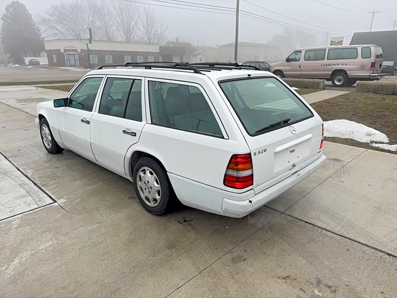 1995 Mercedes-Benz E 320