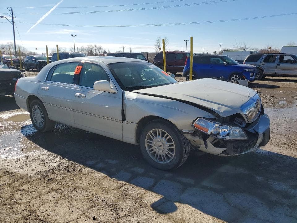 2007 LINCOLN TOWN CAR