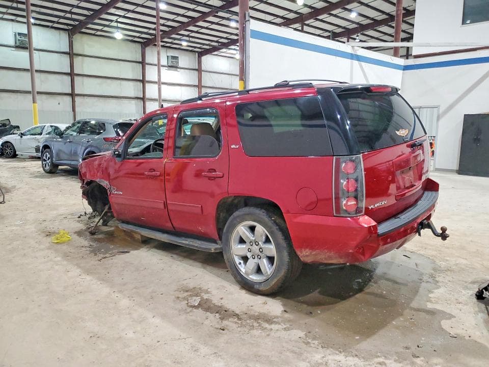 2013 GMC YUKON SLT