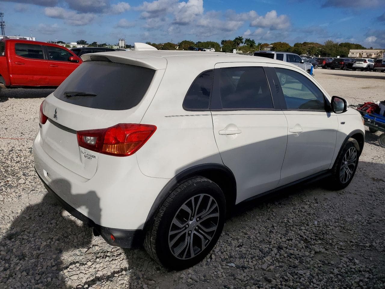 2017 Mitsubishi Outlander Sport Es