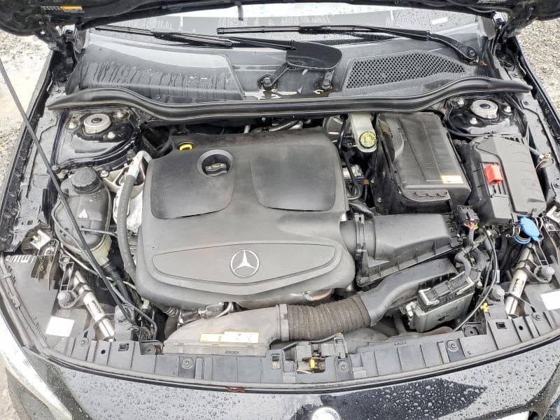 2015 MERCEDES-BENZ GLA 250 4MATIC