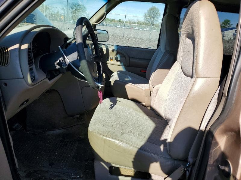2002 CHEVROLET ASTRO