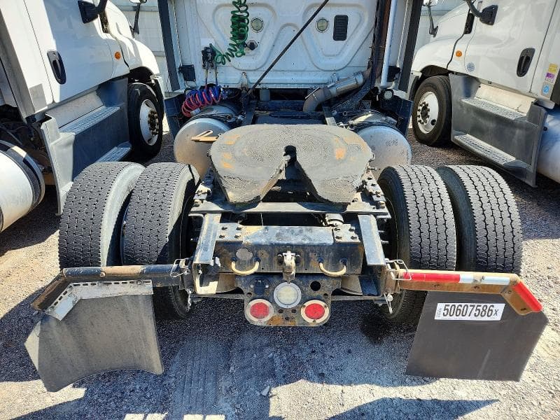 2016 FREIGHTLINER CASCADIA 125 SEMI TRUCK
