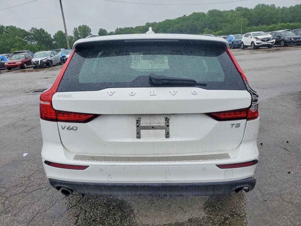 2020 VOLVO V60 T5 MOMENTUM
