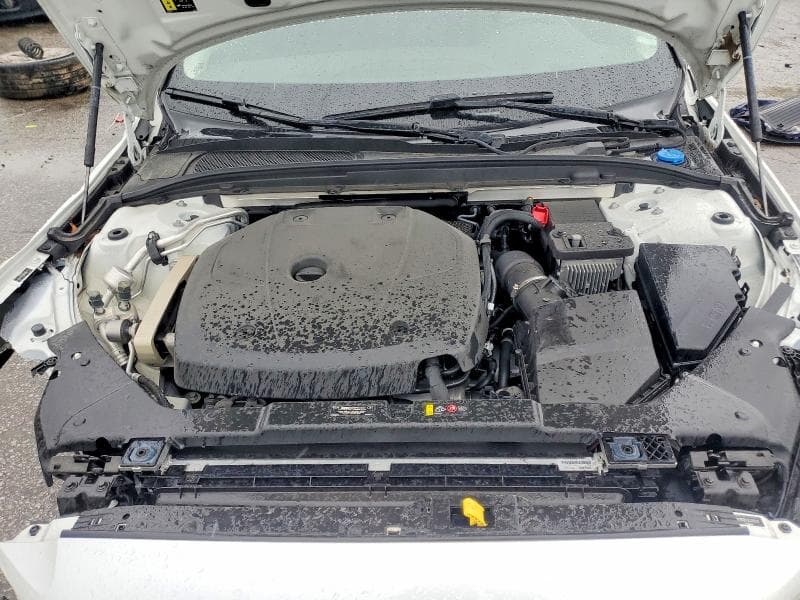 2020 VOLVO V60 T5 MOMENTUM