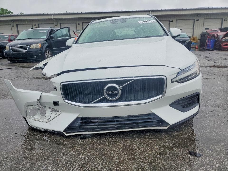 2020 VOLVO V60 T5 MOMENTUM