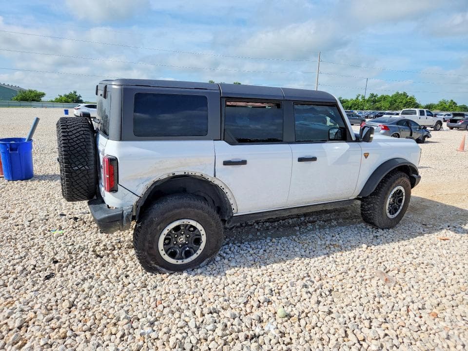 2023 FORD BRONCO BASE
