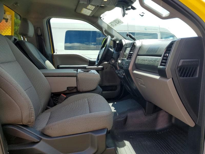 2021 FORD F-550