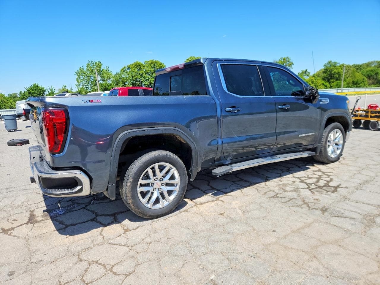 2019 GMC Sierra K1500 Sle