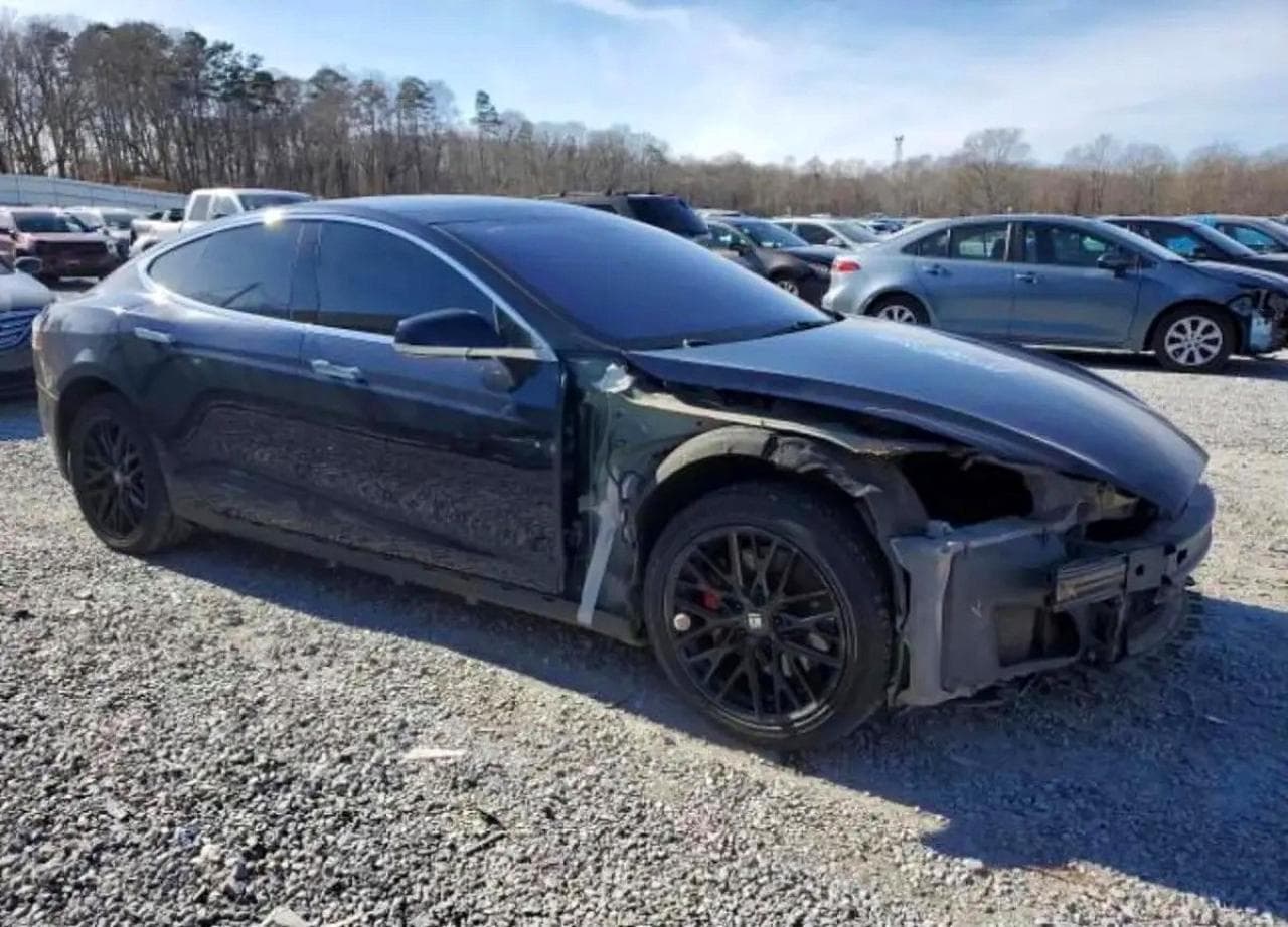 2013 Tesla Model S